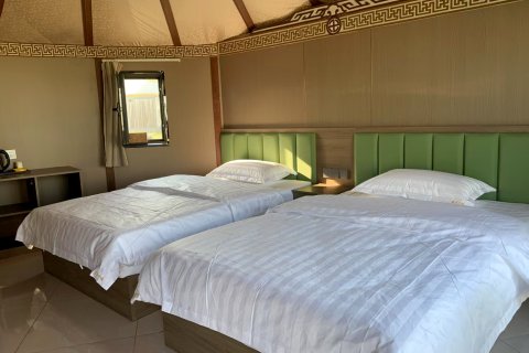 西乌旗蒙古汗城酒店