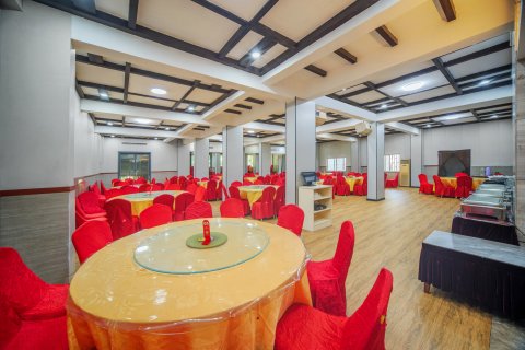 婺源瑞怡星江湾假日酒店(弦高古城朱子步行街店)