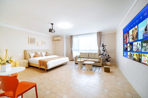 自然醒影音公寓(沈阳中街故宫店)