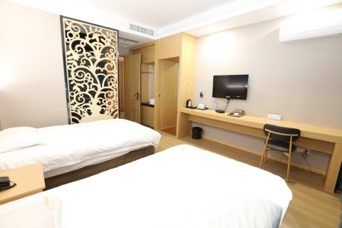 浦江巴厘岛精品酒店(浦江人民广场店)