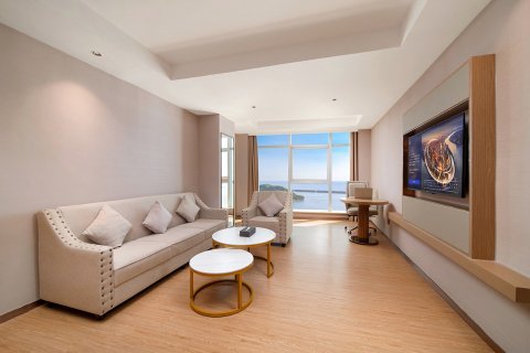 维也纳酒店(汕尾翡翠湾二马路美食街店)