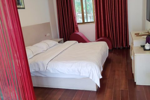 柳城艾美快捷宾馆