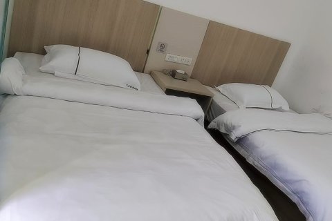 柳城艾美快捷宾馆