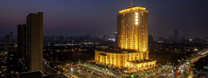 苏州吴中白金汉爵大酒店