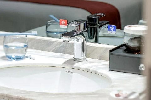 美宿酒店(长沙IFS国金中心芙蓉广场地铁站店)