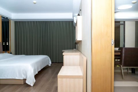 雅诗特酒店(崇阳客运站浪口温泉店)