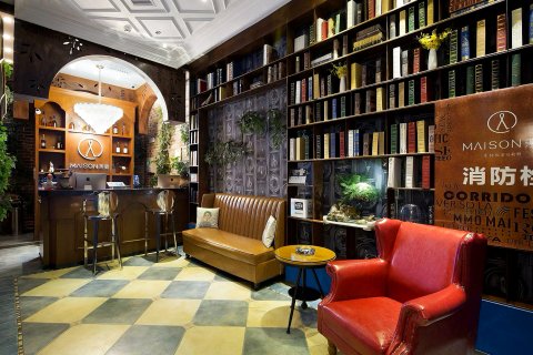 美宿酒店(长沙IFS国金中心芙蓉广场地铁站店)