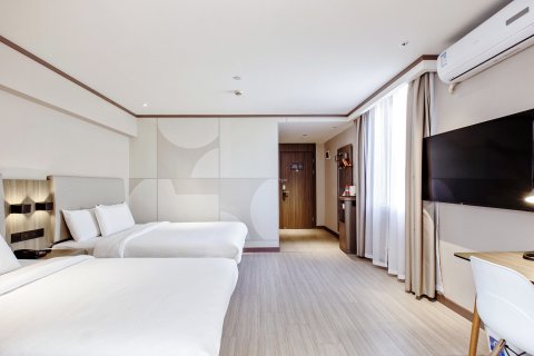 汉庭酒店(上海陆家嘴浦东南路店)