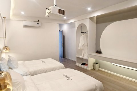 仲巴帕羊青年宾馆