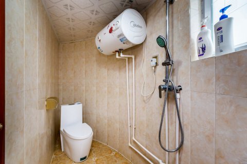 乌兰布统金莲花山庄