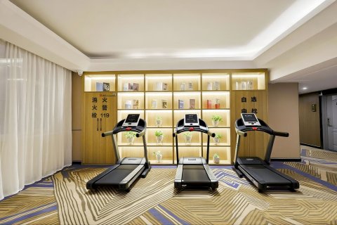 长白松智慧酒店(延吉延边大学网红墙东方水上市场店)