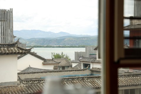 大理桃源临海月客栈