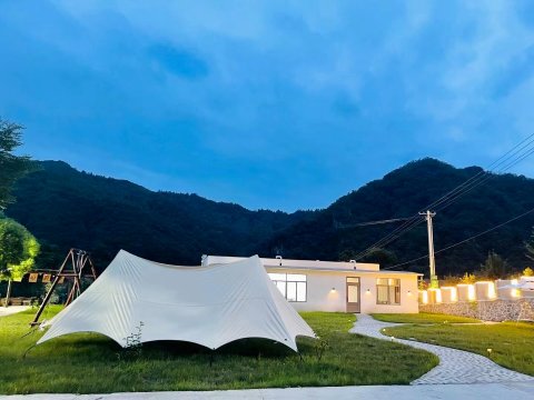 桓仁静心山舍民宿