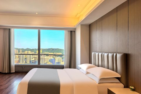 VANS梵石云境海景酒店(中山广场富丽华国际店)