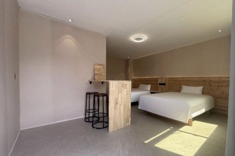 吉隆云上拾光民宿