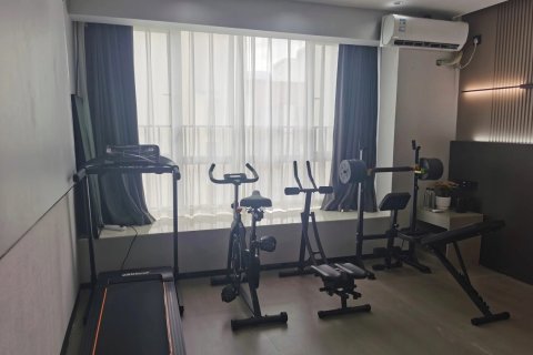 喆缦·欢悦智能影院酒店(普定店)