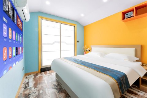 2046英皇宾馆(火车站店)