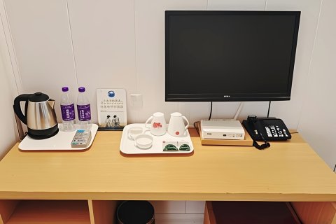 尚客优酒店(乐至人民政府店)