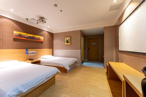 肥东裕隆精品商务酒店