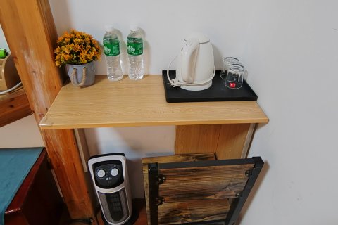 泸沽湖水岸花宿客栈