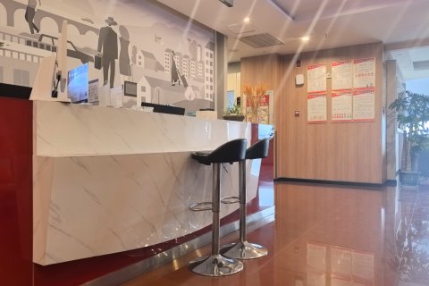 随县牛牛电竞酒店