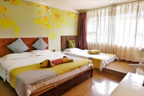 山神酒店(灵秀温泉店)