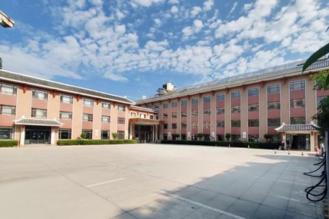 九歌假日酒店(荆州古城店)