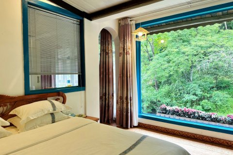 阳朔大四囍花宿(十里画廊遇龙河店)