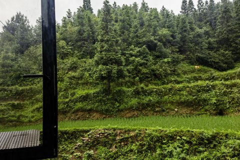 从江加榜梯田田之缘景观山庄