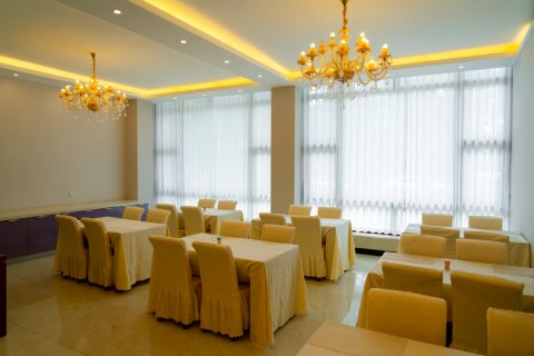 昌宁恒强大酒店