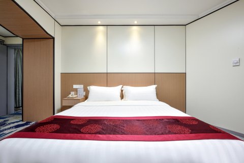 大连渤海明珠酒店(大连火车站店)