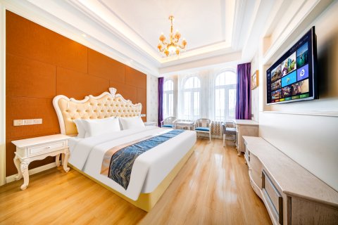 额尔古纳丽丽娅俄式酒店