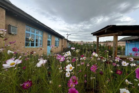 牧日腾民宿(代钦塔拉影视基地店)