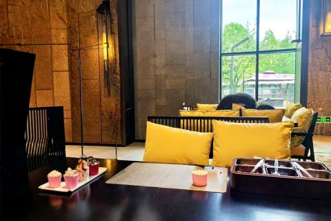 长白山温泉皇冠假日酒店