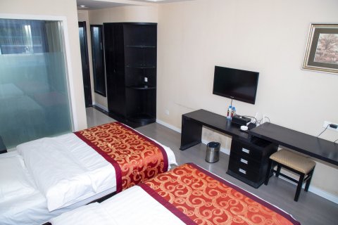 崇礼达沃斯商务假日酒店