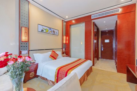 宝丛酒店(广州厦滘地铁站沙溪国际酒店用品城店)