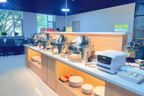 V5连锁酒店(白山轴承店)