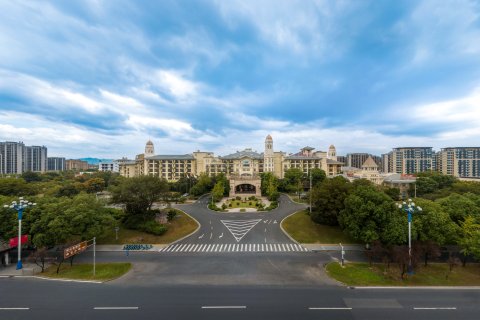 黄山碧桂园凤悦凤凰酒店