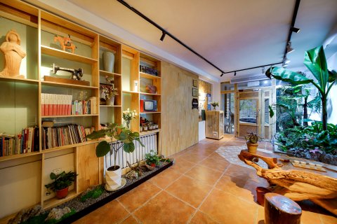 阅城瓦舍旅行酒店(西安钟鼓楼南门店)