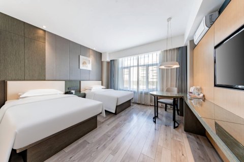 锦颐优选酒店(呼和浩特火车东站万达广场店)