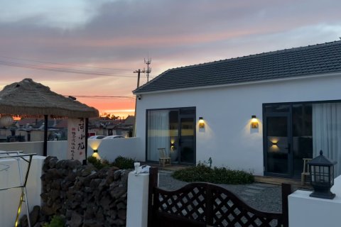 长岛巷往小院民宿