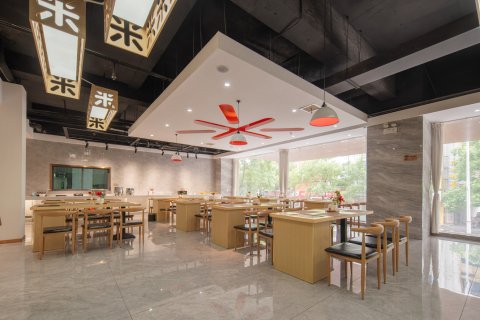 银腾国际酒店(永兴银楼景区店)