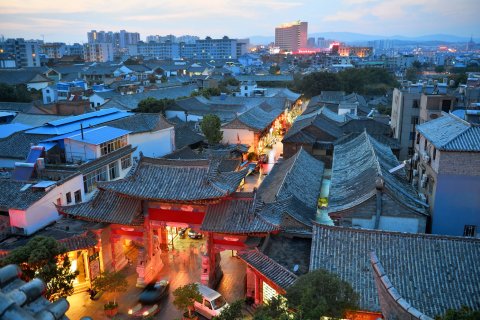 临安故事客栈(建水古城朱家花园店)