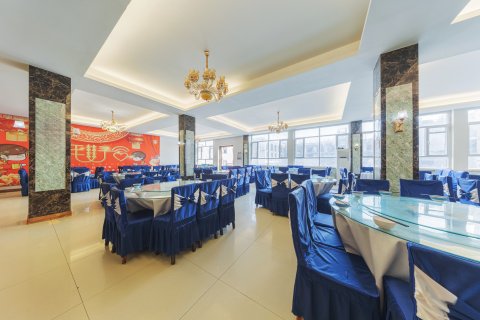 那拉提国祥大酒店