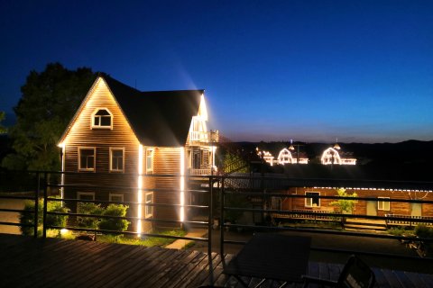 美拉德小院(额尔古纳恩和俄罗斯名族乡店)