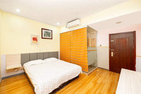 易捷商务酒店（青岛栈桥中山路店）