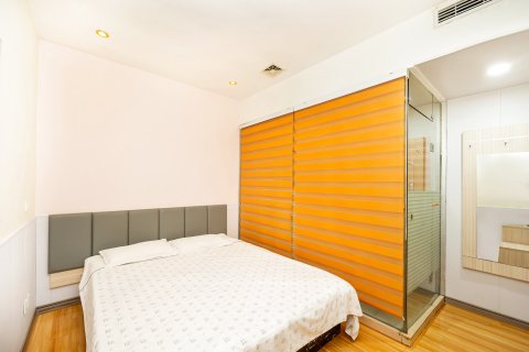 易捷商务酒店（青岛栈桥中山路店）