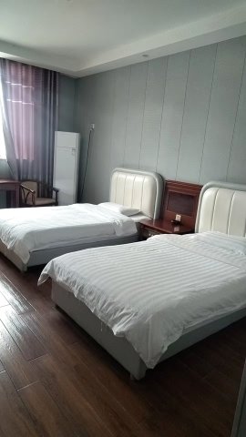 德财宾馆