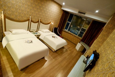 桂林归家酒店(象鼻山两江四湖店)