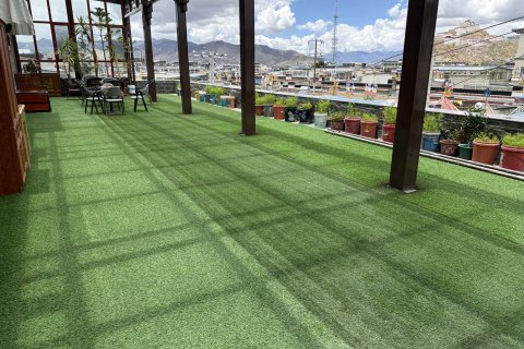 江孜玉妥大酒店